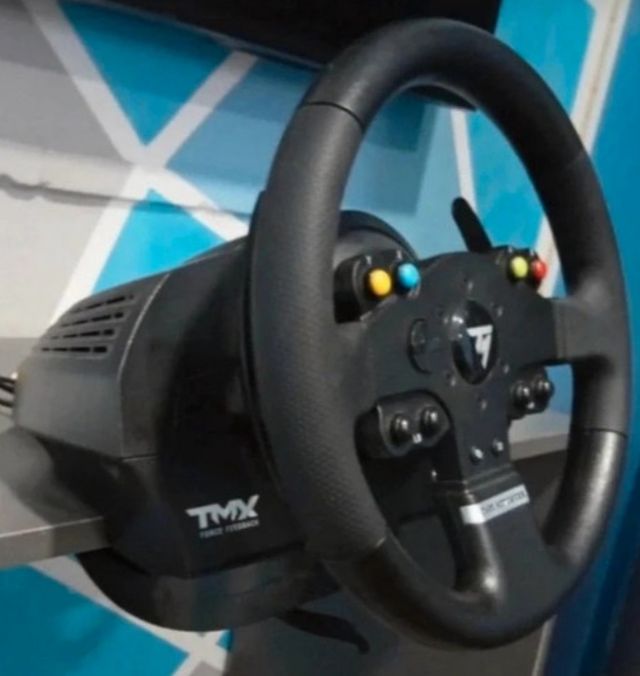 Volante thrustmaster con force e feedback Xbox/p