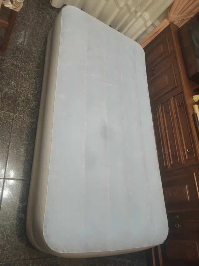 Colchón hinchable intex dura-beam plus