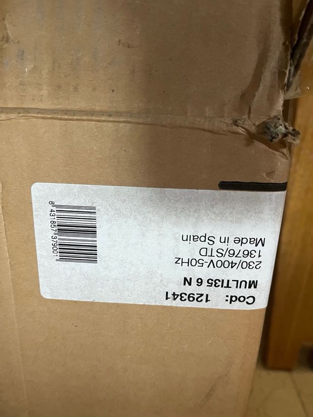 Bomba centrifuga nueva a estenar