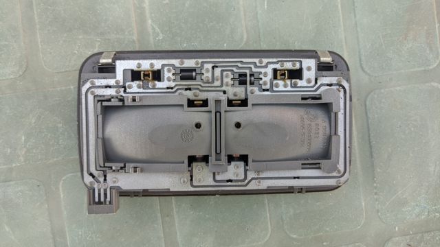 Luz techo alfa romeo 156