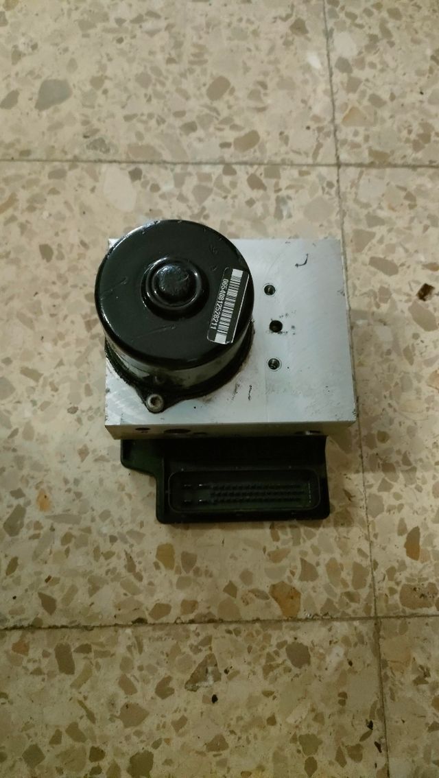 Unidad de ABS lupo gti