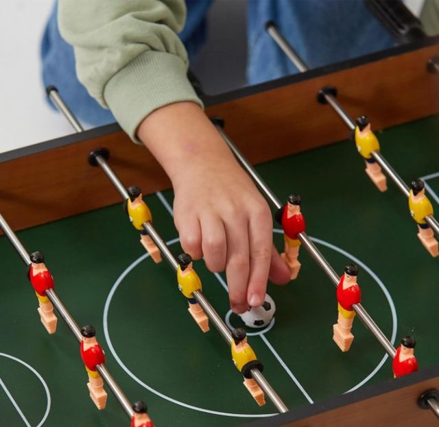 Futbolín mesa madera resistente NUEVO a estrenar