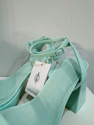 Tacones Stradivarius