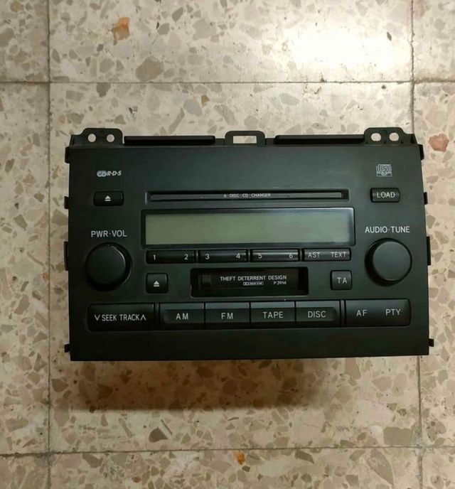 Radio land Cruiser prado