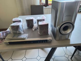 Daewoo digital home cinema system HC6120