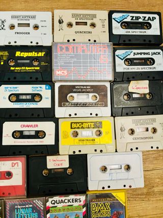 Lote de 33 juegos cassettes para spectrum