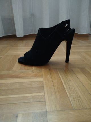Zapatos tacón alto