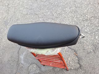 Sella lunga per vespa 50