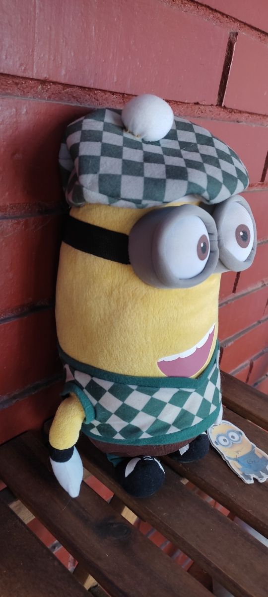 Peluche Minion Golf