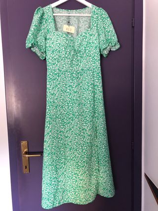 Vestito fantasia con spacco
