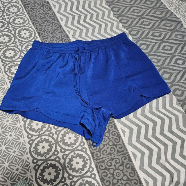 Shorts azul