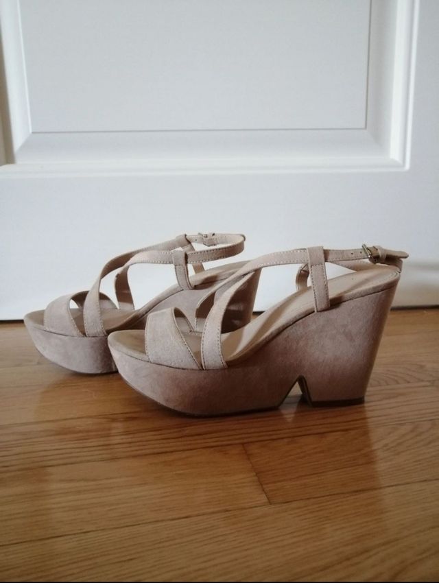 Sandali Zara con zeppa