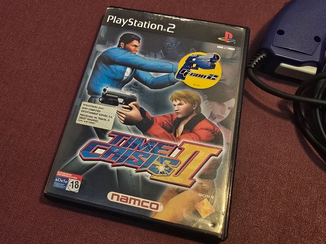 Lote pistola G-Con 2 + Juego Time Crisis II