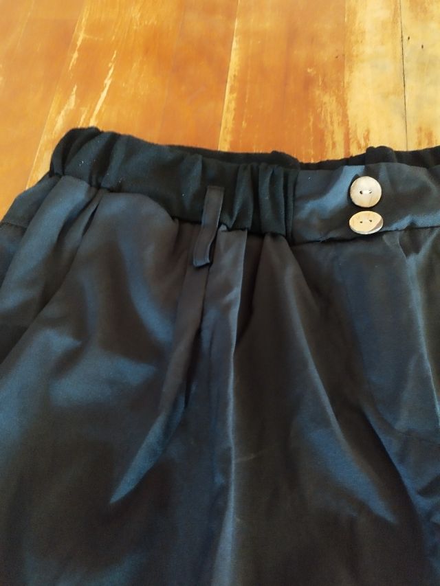 Pantalón pirata negro 