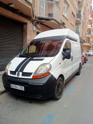  Furgoneta Renault Trafic 2005