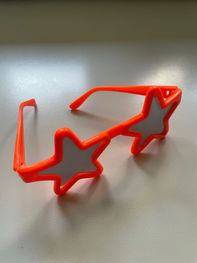 Occhiali da sole a stella