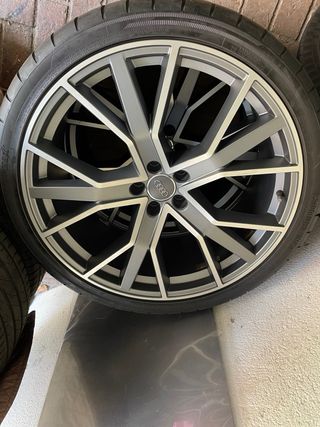 Llantas Audi R22