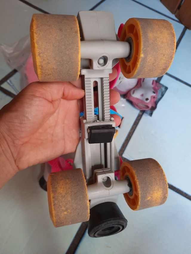 Pattini casco e relative protezioni 26/32