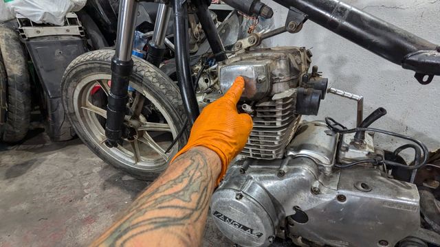 TODO, uerge! Sanglas 400Y