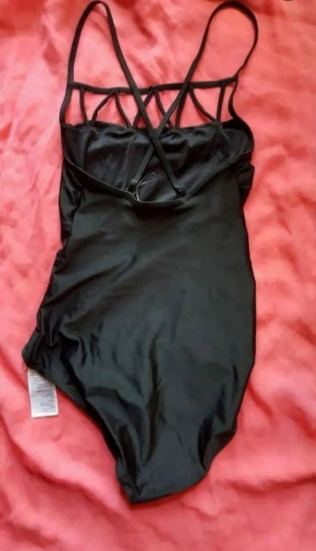 Bañador negro mujer SIN ESTRENAR