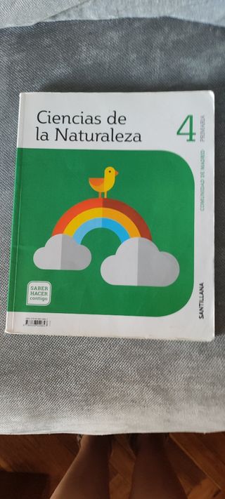 varios libros de 4 Primaria SANTILLANA
