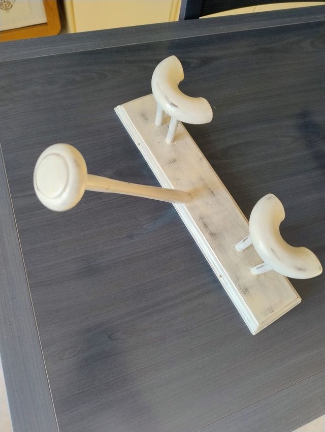 Cappelliera e appendiabiti in legno