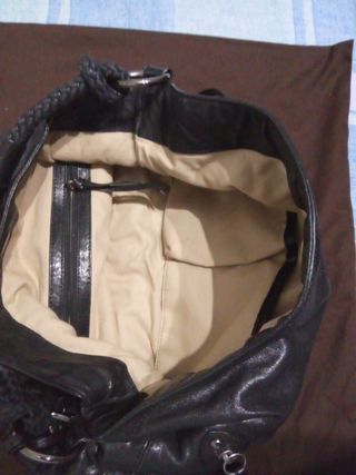 Bolso de piel negro 