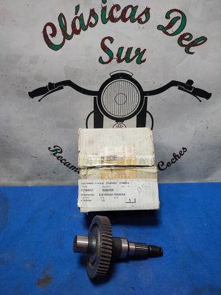 Vespa primavera, eje rueda trasera