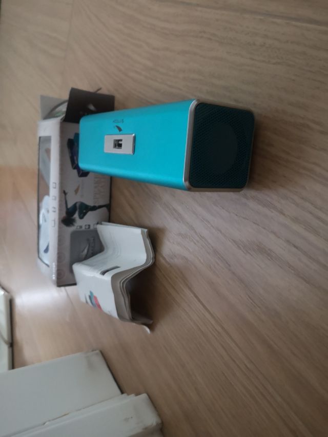 Altavoz Bluetooth turquesa, 17x 5