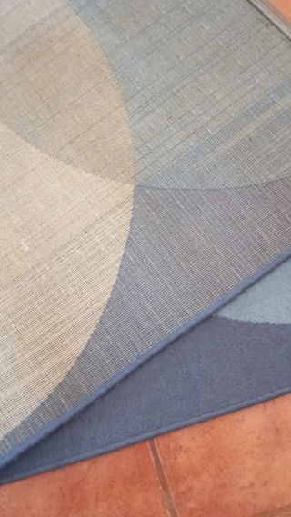 Alfombra tonos azules beige gris