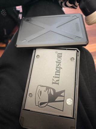Disco SSD Kingston 480gb más caja