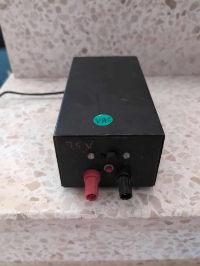 Fuente de alimentación industrial 7.5 ACV