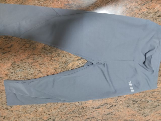 leggins corto de deporte