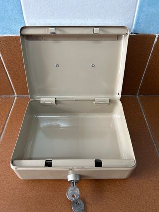 Caja fuerte vintage