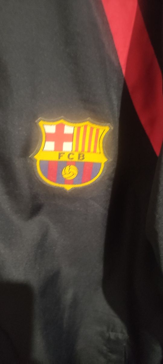 Cortavientos azul marino barça