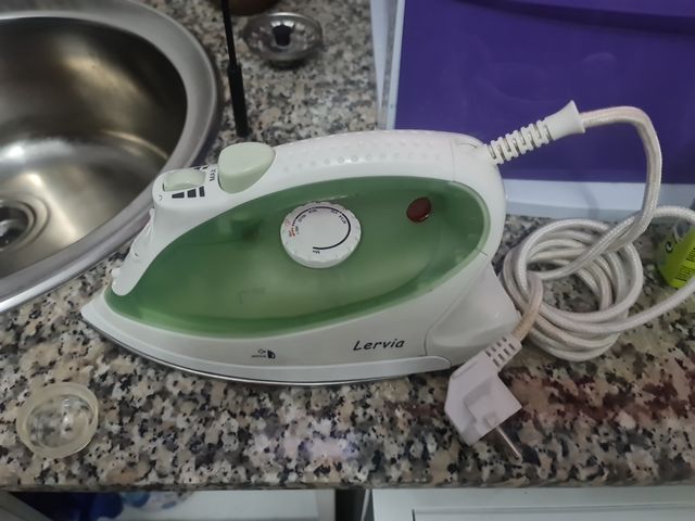 Plancha de Vapor Lervia