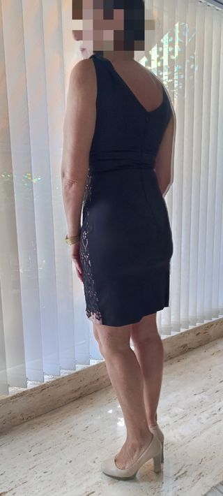 Vestido fiesta corto negro y rosa