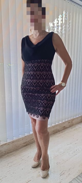Vestido fiesta corto negro y rosa