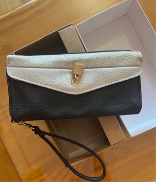 Bolso de mano y cartera Jessica Simpson 