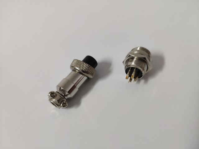 Ficha GX12 4 pinos (conjunto macho / femea)