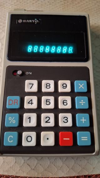 CALCULADORA VINTAGE Javi 