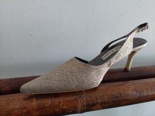 Zapatos de Tacón Destalonados