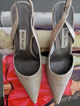 Zapatos de Tacón Destalonados