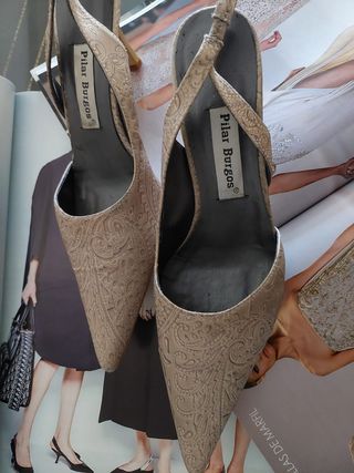 Zapatos de Tacón Destalonados