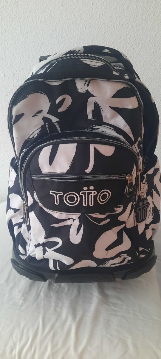 Mochila escolar Totto