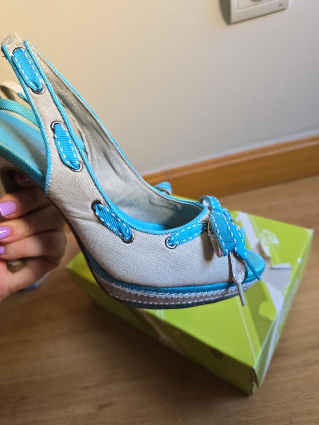 Zapatos tacón pep toe