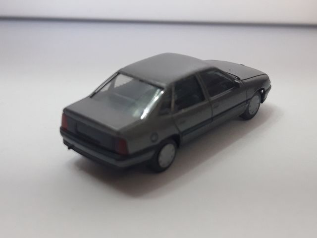 HERPA 1/87 Opel Vectra