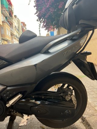 Tmax 500 2008