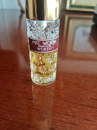 Perfume miss worth