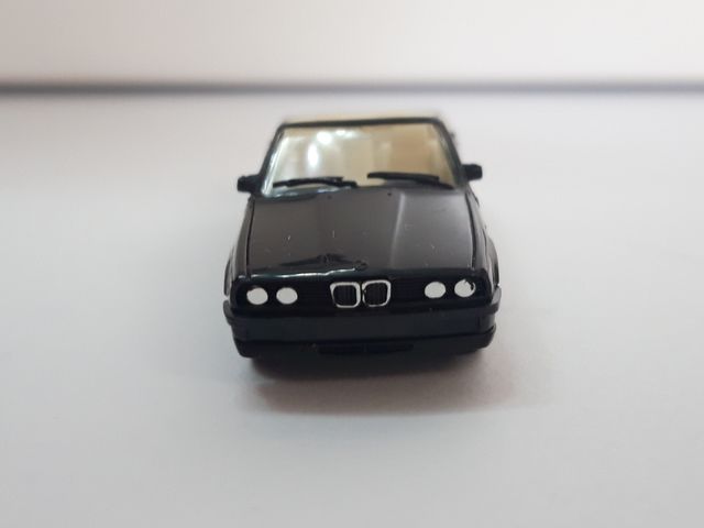 HERPA 1/87 BMW 325i CABRIOLET